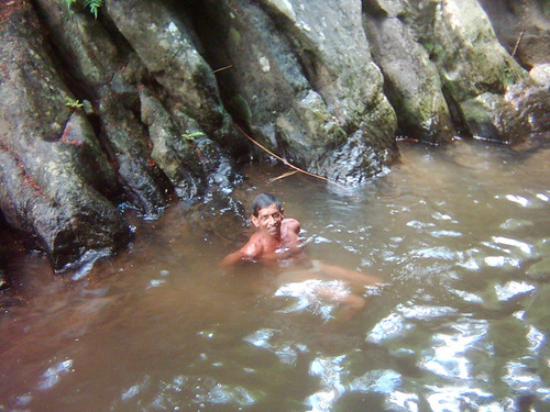 ganthuna gantuna adapothawala gurugodaoya kegalle waterstream water pool clean upalimallikarachchi