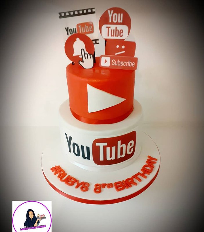 YouTube Cake by Laura’s Cake Corner