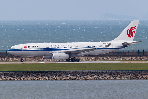 AIR CHINA A330-243 B-6131 0012 | 2020-05-13 MFM Spotting | Flickr