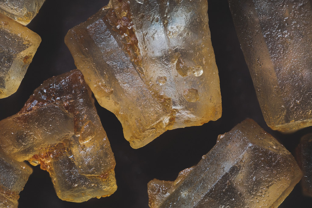 Cane Sugar Crystals. 5:1
