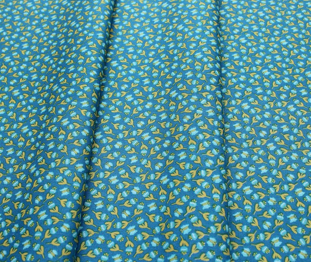Felicity Fabrics Summer Garden in Blueberry 610023