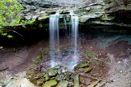 cityofwaterfalls hamiltonwaterfalls hamiltonthecityofwaterfalls waterfall waterfallsofhamilton stoneycreek lowerpunchbowlfalls spring