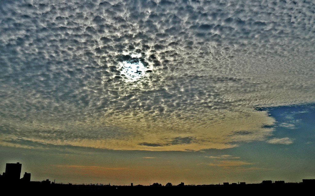 Altocumulus Cloud 羊雲 Gudonjin Aiza Flickr