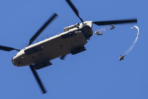 USARAK goes airborne at JBER | Paratroopers with the 4th Inf… | Flickr