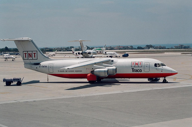 TNT, BAe 146-300QT, G-TNTM