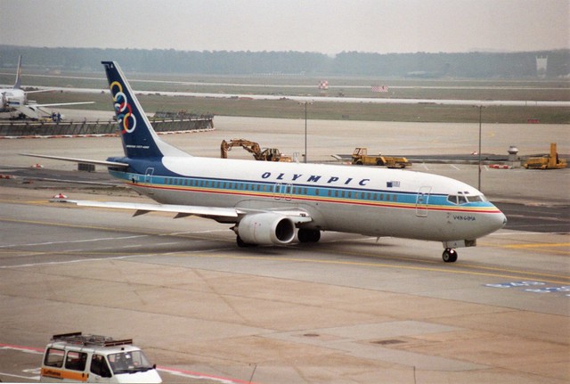 SX-BKA Boeing 737-400 Olympic (2)