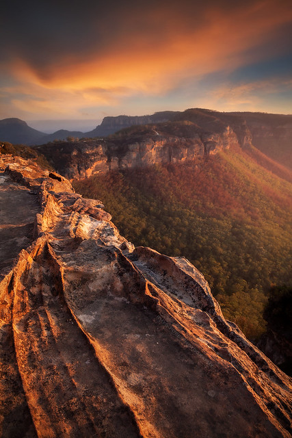 Afternoon Light Over Narrowneck || KATOOMBA || BLUE MOUNTAINS