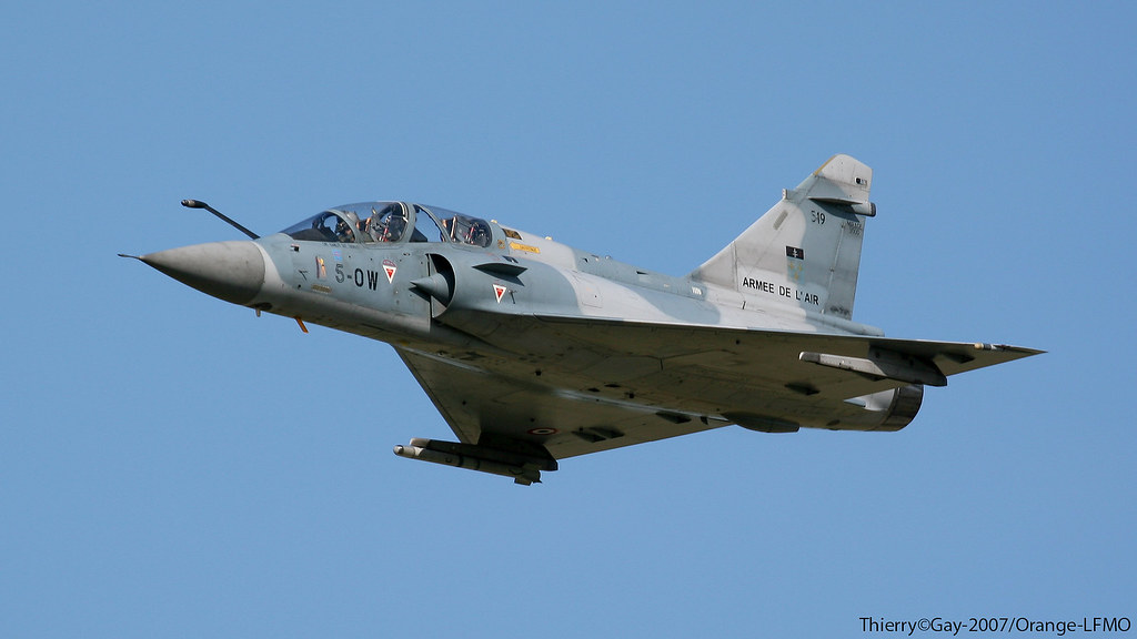 French Air Force Dassault Mirage 2000B - 5-OW / 519