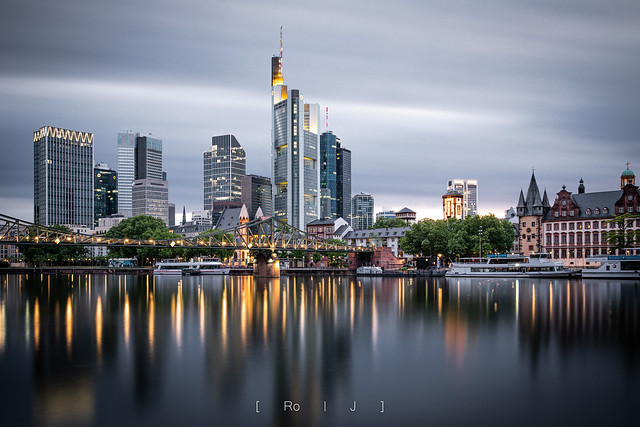 Frankfurt Skyline am Eisernen Steg