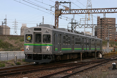Yourou Railway 7700 series (Green) between Kuwana.Sta and Harima.Sta, Kuwana, Mie, Japan /April 19, 2020