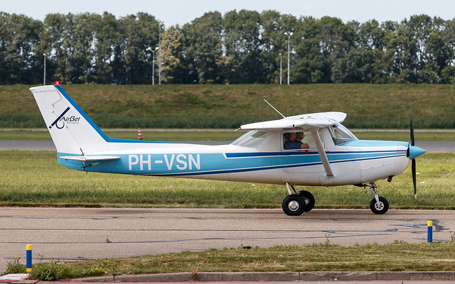 PH-VSN - Reims-Cessna F152 - EHLE -20190722