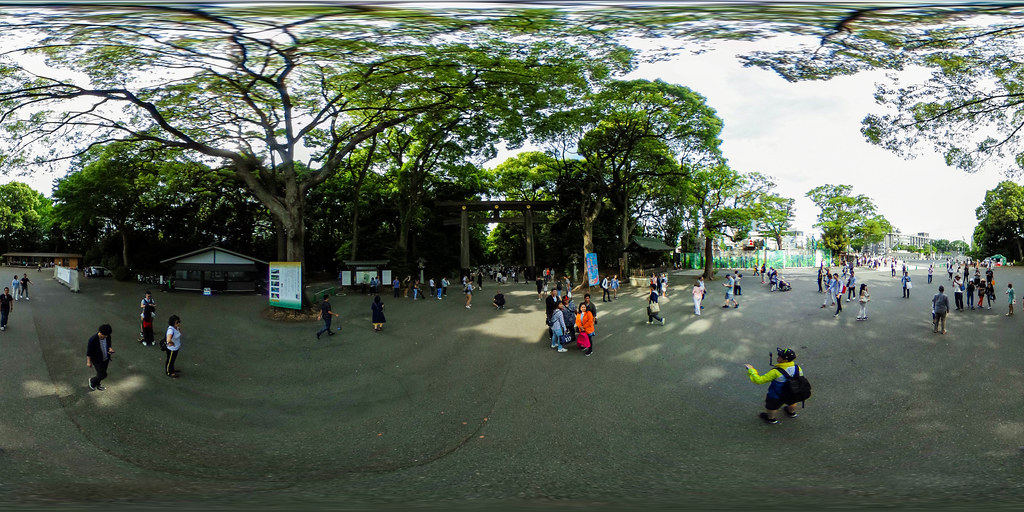 360° | Meiji Jingu (First Torii gate)