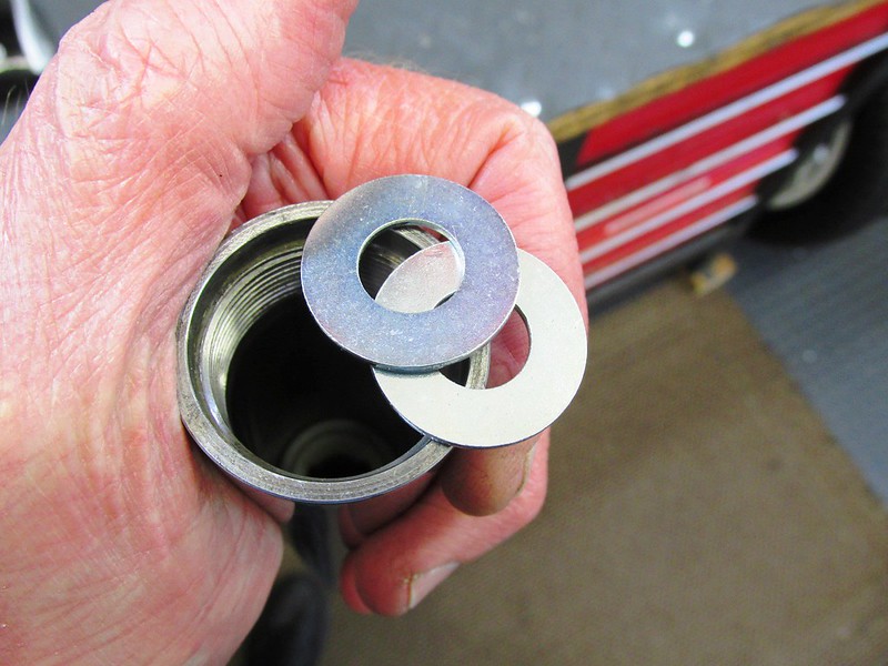 Flat Washers Go On Each Face Of 3/4 Inch PVC Spacer Pipe
