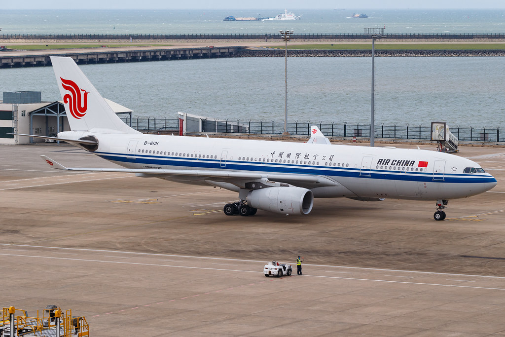 AIR CHINA A330-243 B-6131 006 | 2020-05-13 MFM Spotting | Flickr