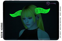 {ID} Neon Horns @ Sci-Fi Con 12 HUNT