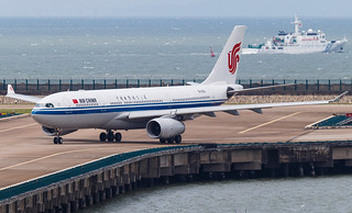 AIR CHINA A330-243 B-6131 002 | 2020-05-13 MFM Spotting | Flickr