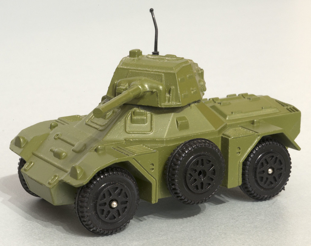 Armoured Car 18x8 18/8 4 Dinky Toys Gb Guy 4 Reifen Schwarz Quer Gerillt 
