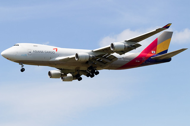 HL7419 Asiana Cargo B747-400 London Stansted Airport