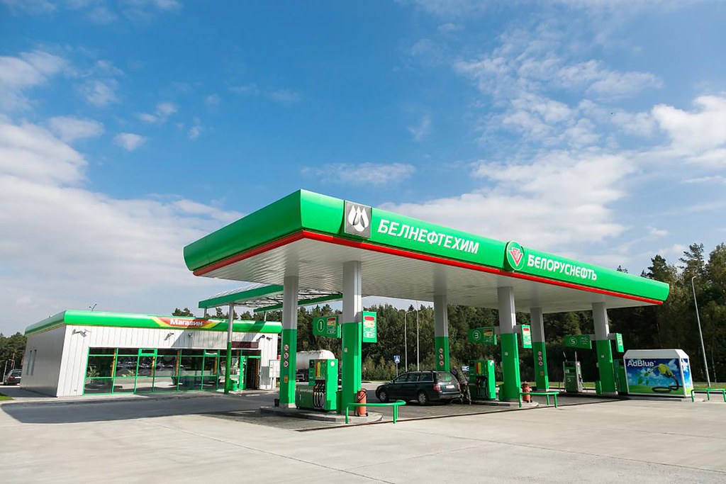 Россия сильно увеличила поставки бензина из Беларуси НЕФТЕГАЗОВАЯ