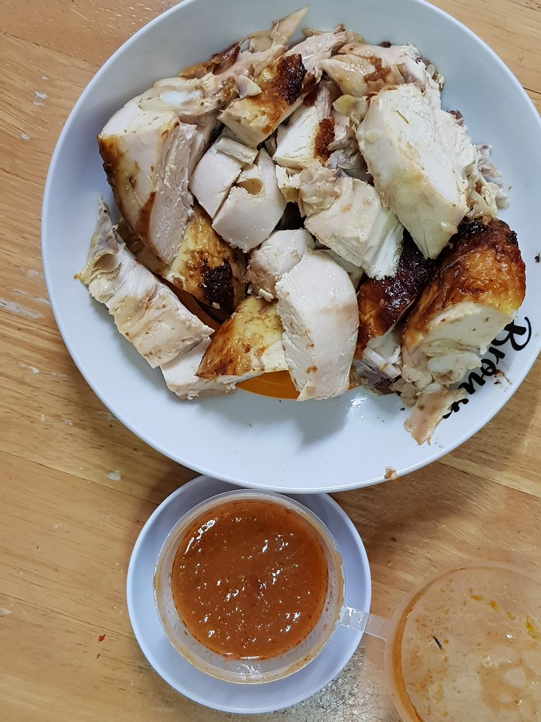 烤鸡 Roasted Chicken rm$16.02 ($14/kg) @ AEON Big SS16 Subang Jaya