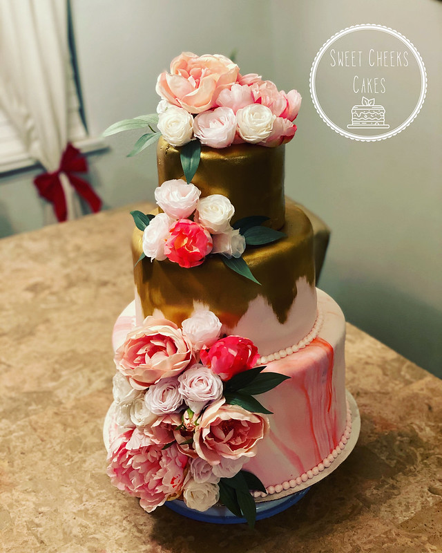 Cake by Veronica Lopez of Sweet Cheeks Cakes