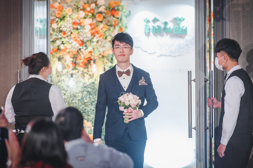 [婚禮攝影]宗翰林菡 文定午宴@新莊晶宴會館-最專業的團隊完成每場完美婚禮紀錄，拍的不只好更要快! #婚攝