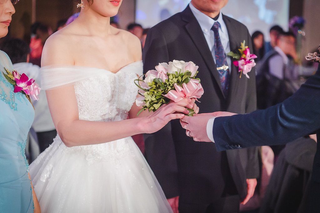 [婚禮攝影]宗翰林菡 文定午宴@新莊晶宴會館-最專業的團隊完成每場完美婚禮紀錄，拍的不只好更要快! #婚攝推薦