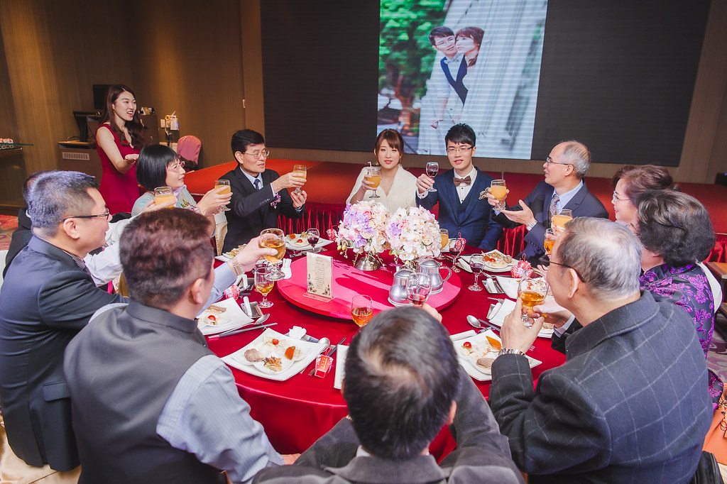 [婚禮攝影]宗翰林菡 文定午宴@新莊晶宴會館-最專業的團隊完成每場完美婚禮紀錄，拍的不只好更要快! #婚禮拍立得