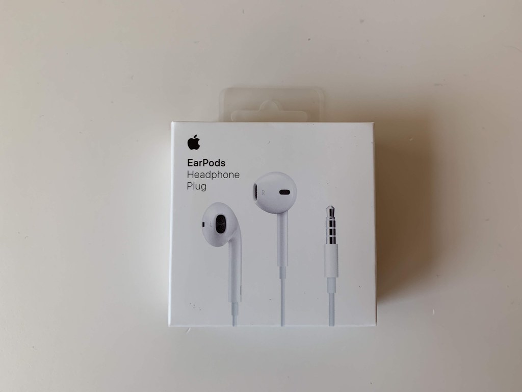 Macの録音に最適なマイクは、Apple純正イヤホンでした。Apple EarPods | KuroBox