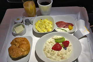 Lufthansa - Breakfast
