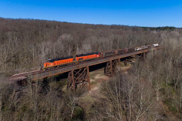 BLE 878 at Cornell Viaduct