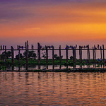 Sonnenuntergang an der U Bein Holzbrücke bei Amarapura südlich von Mandalay