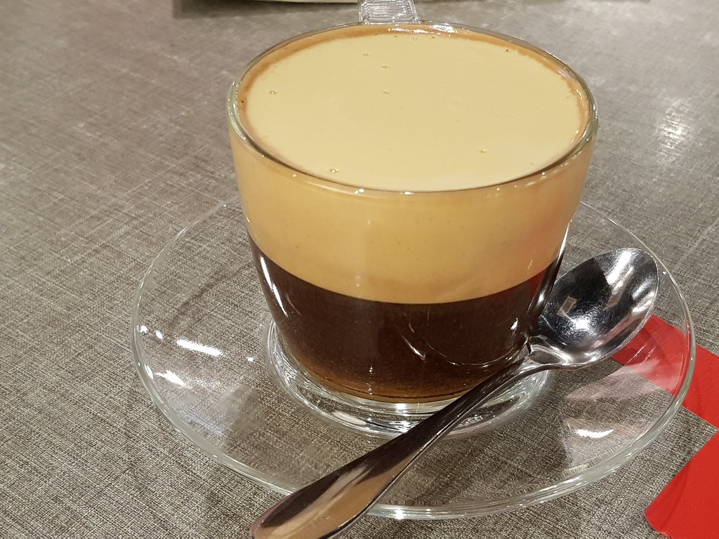 蛋咖啡 Egg Coffee rm$6.80 @ Toast & Roast Damen USJ1