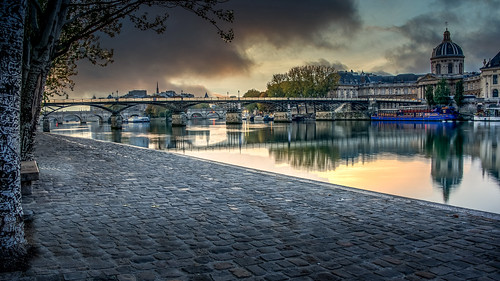 aurore sur le pont des arts paris water seine river bridge sunrise nikon nikkor national outdoor