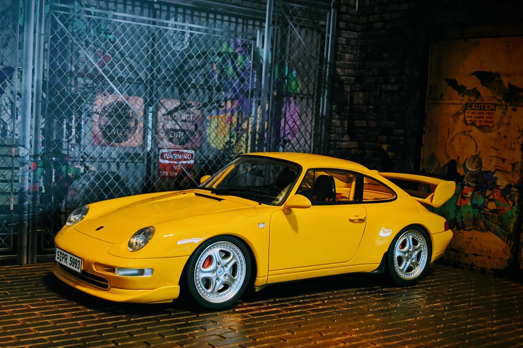 Porsche 993 Carrera RS Club Sport (GT Spirit) | DiecastXchange Forum