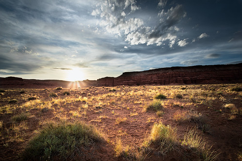 Sunset Over the Cliffs by theskyhawker, May 2020: The Red Ledges and the evening sun.landscape nopeople photography arid desert dry dust nat