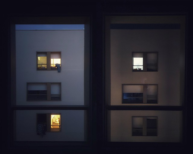 Rear window #3 (Night is falling)