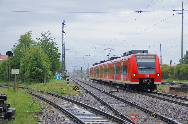 DB Regio_425 516-2_Ludwigshafen-Mundenheim 30.04.2020 [S-Bahn Rhein-Neckar S ?]