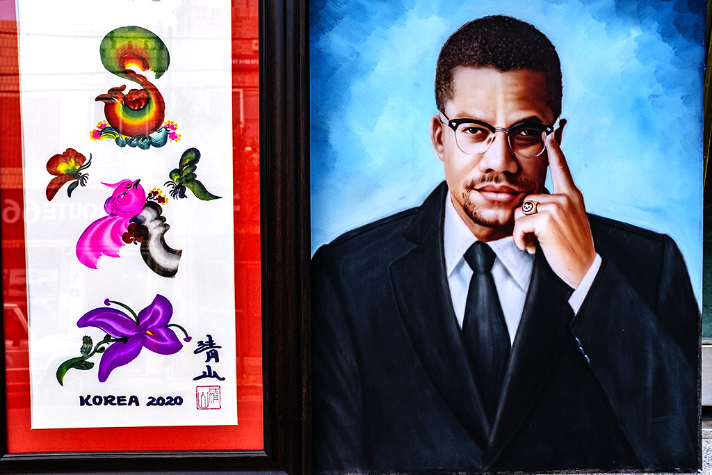 Painting of Malcolm X to sell to American soldiers--Waegwan