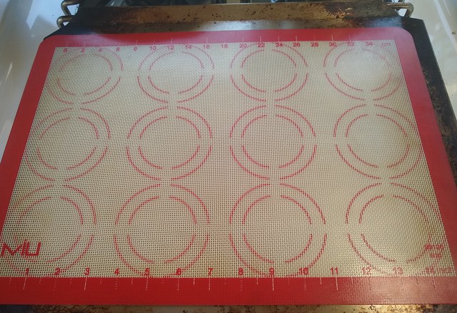 silicone baking mat