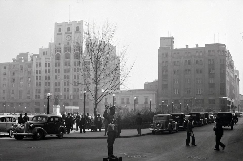1935 al fondo el edificio del Diario La Nacion, su arquite… | Flickr