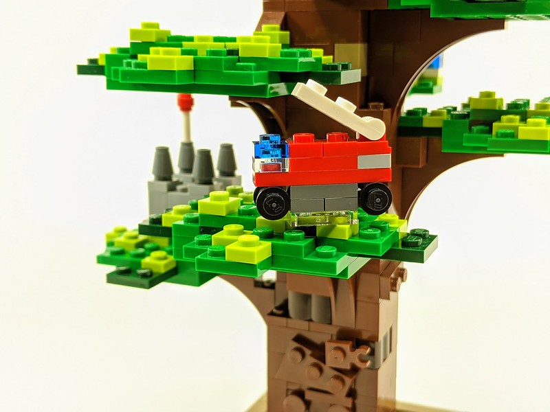 LEGO House Tree23959