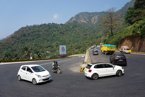 india kerala montagnes route voiture wayanad