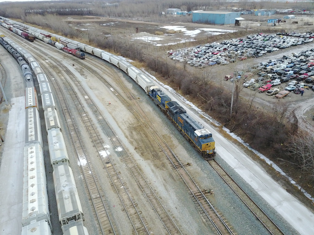 CSX 3257 | On main 3 waiting for crew west end barr yard. | Ed coats ...