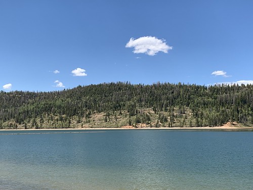 Navajo lake