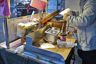 Taipei - Ximending food market pork bun