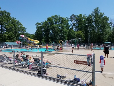 photo of the pool area at Pocahontas State Park