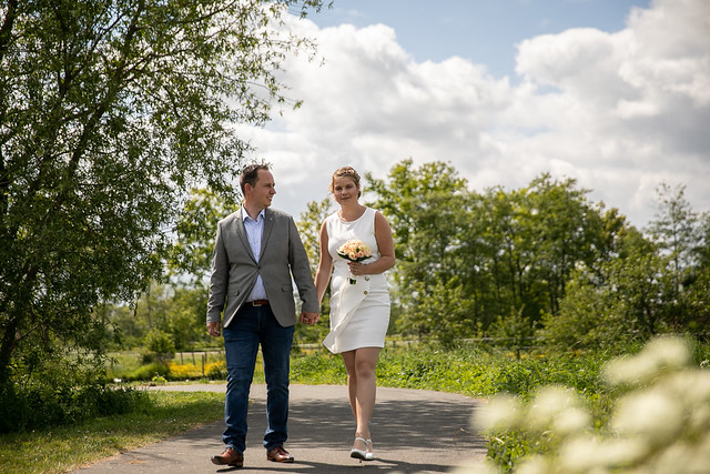 Toch trouwen! Een kleine bruiloft in Zuidhorn | Tilly Fotografeert