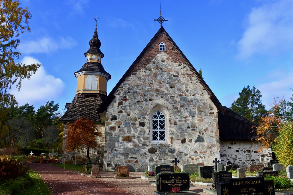 Kumlingen kirkko