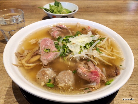 Q1 House Special Beef Rice Noodle Soup